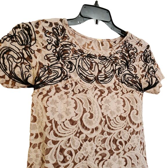 Free People Beautiful Dreamer Blush Lace Mini Dress or Tunic Top size XS - Picture 4 of 10